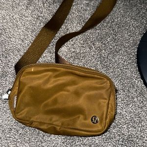 Lululemon belt bag